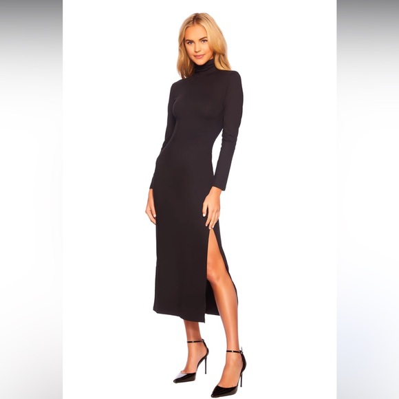 Susana Monaco Dresses & Skirts - Susana Monaco long Sleeve Turtleneck Slit Dress - size Large